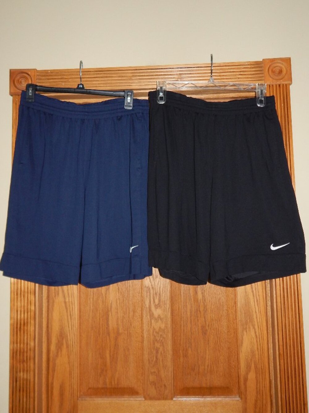 LOT 2 Men's Size XL NIKE Athletic Shorts Elastic Drawstring Waist Black Navy